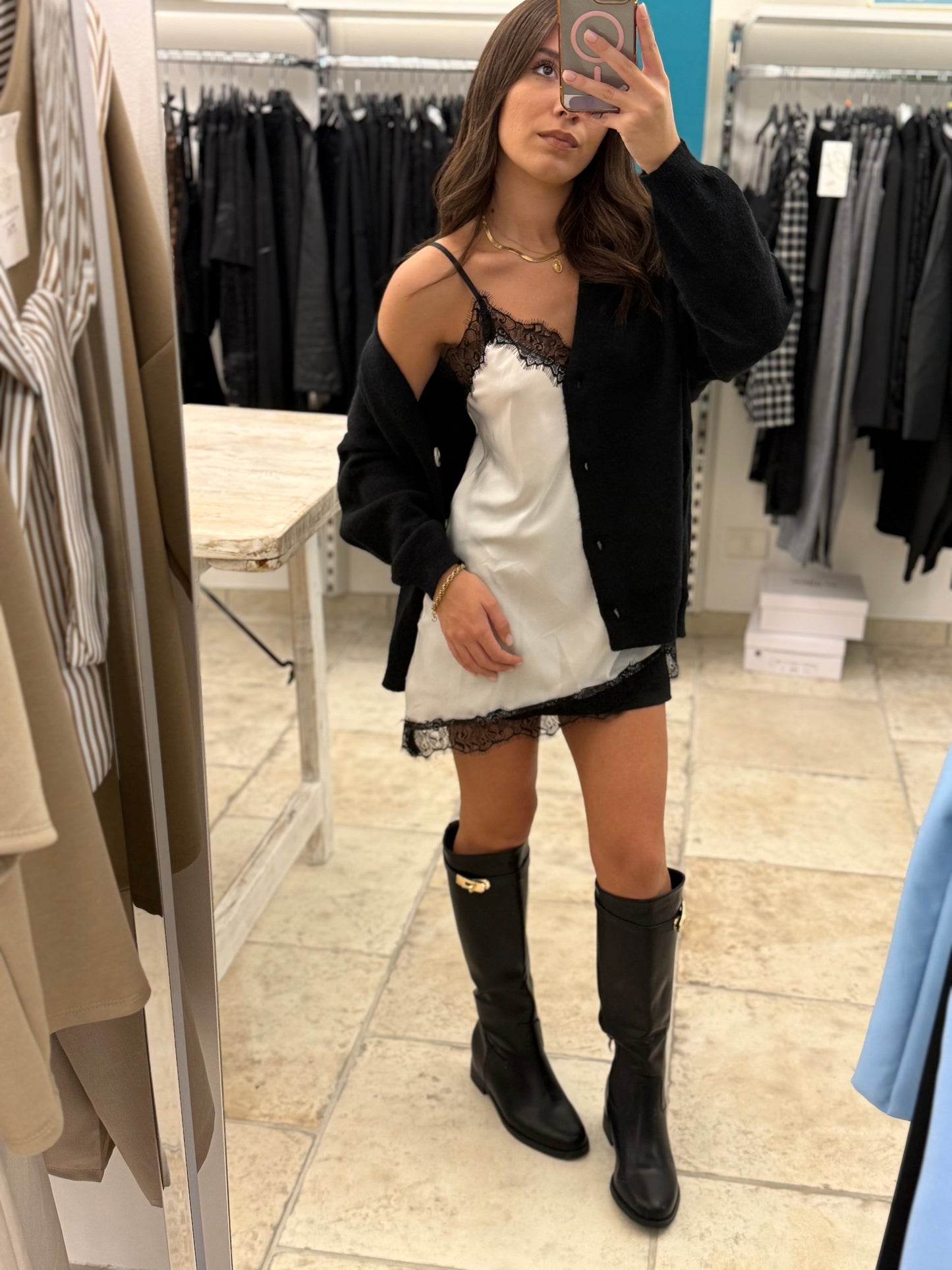 Cardigan molly