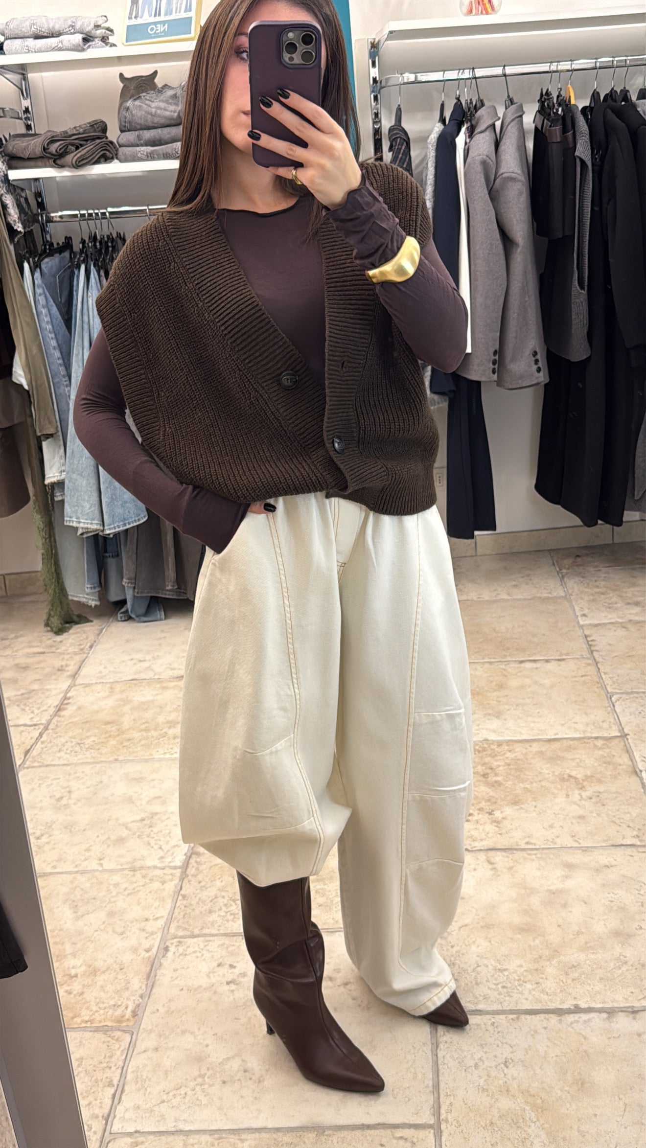 Jeans Balloon just west